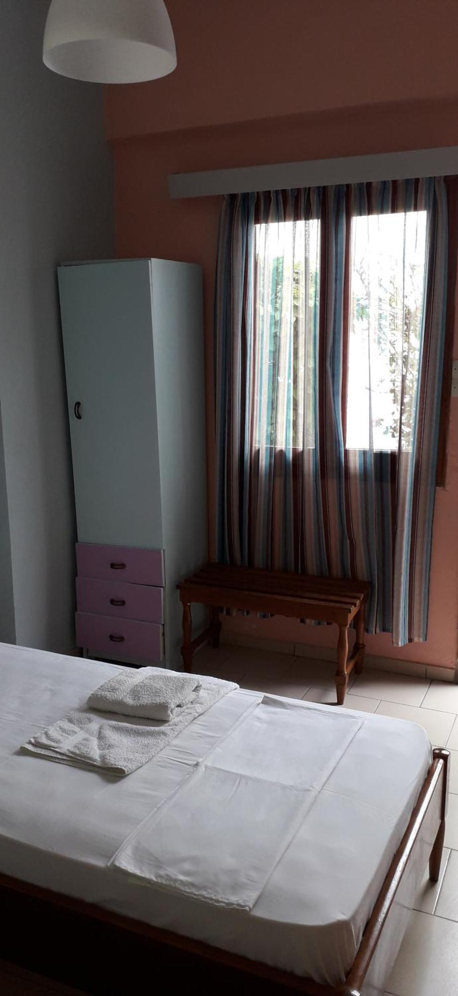 Αmmos Rooms Paleochora Buitenkant foto