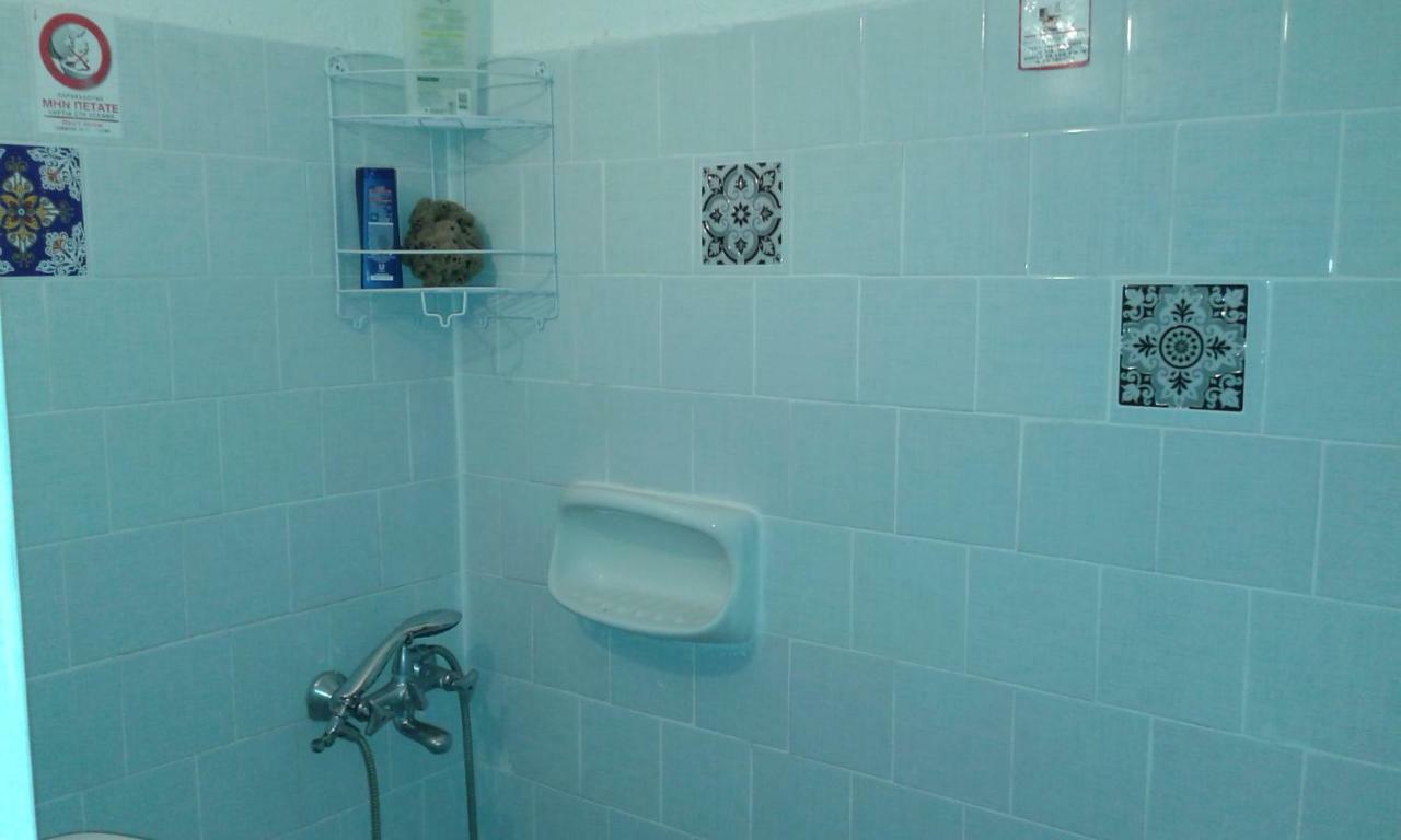 Αmmos Rooms Paleochora Buitenkant foto