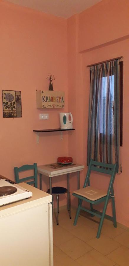 Αmmos Rooms Paleochora Buitenkant foto